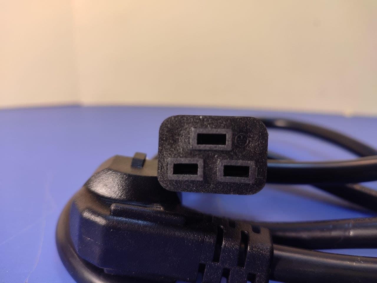 کابل برق ماینر اورجینال آکبند — تصویر ۲