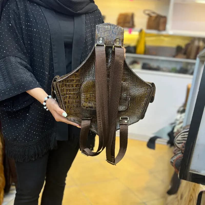 کیف کوله تمام چرم کد 65 — تصویر ۳
