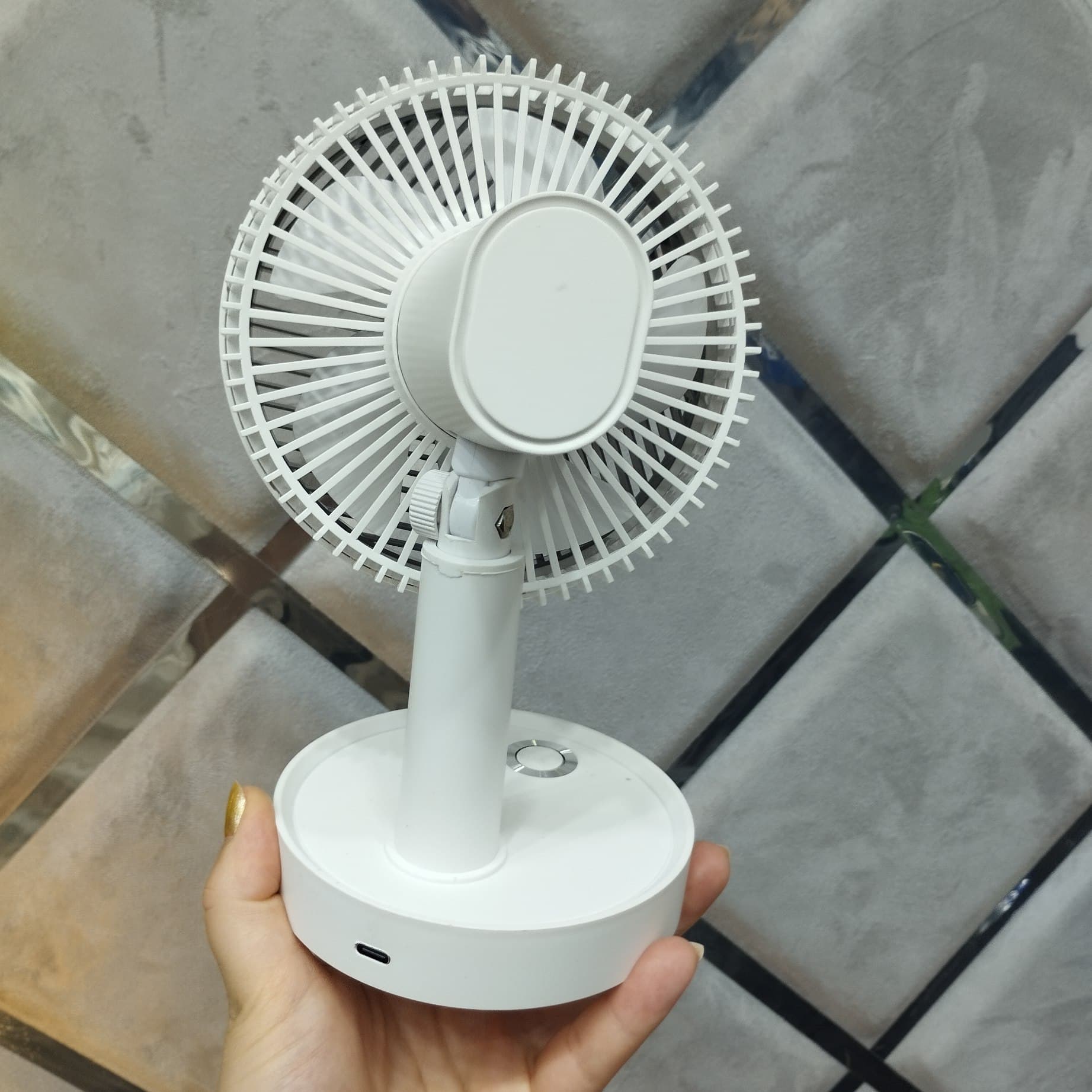 پنکه رومیزی تلسکوپی برند YASE مدل YS-2262 | دارای چرخش ۹۰ درجه خودکار و باتری شارژی — تصویر ۳