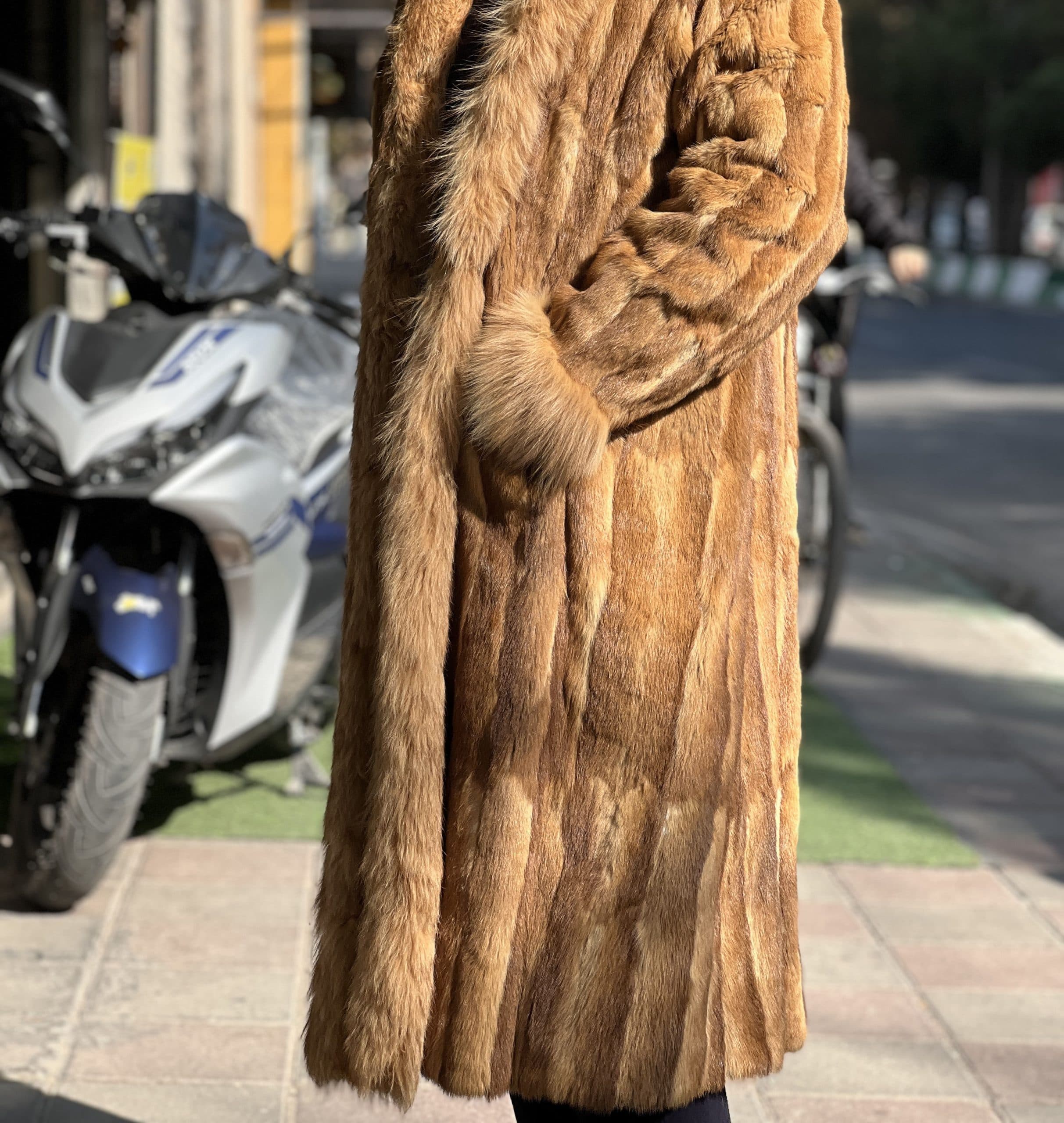 پالتو پوست طبیعی روباه کد 12 — تصویر ۲