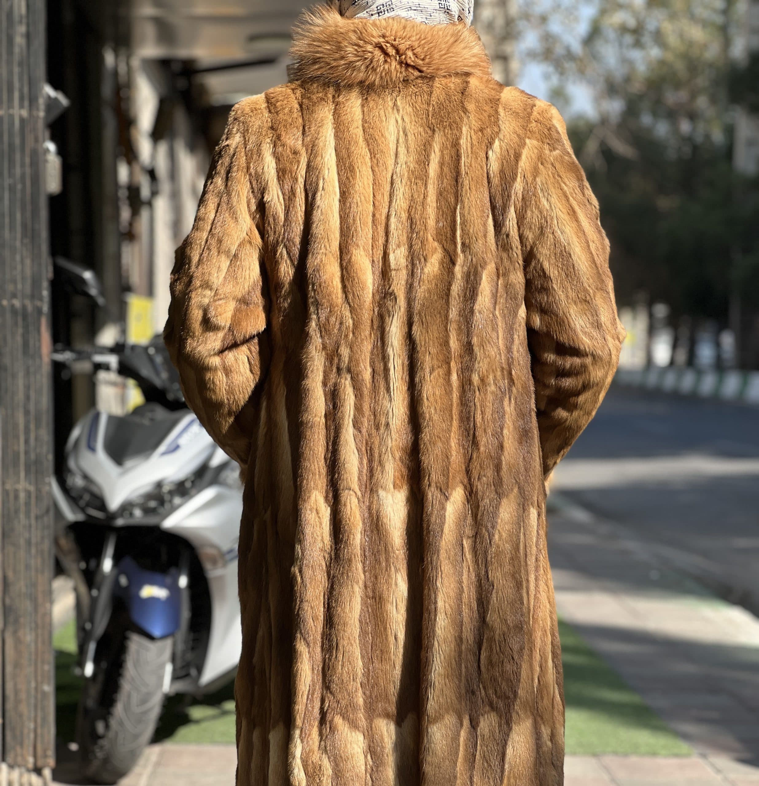 پالتو پوست طبیعی روباه کد 12 — تصویر ۳