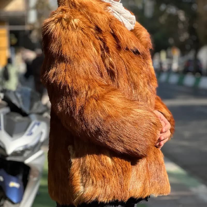 پالتو پوست طبیعی گرگ (دینگو) کد 1 — تصویر ۲