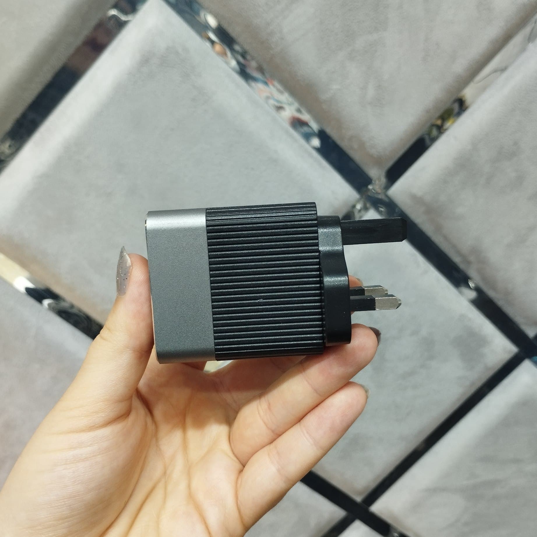 شارژر دیواری دیجیت پلاس مدل DP-B08PD — تصویر ۴