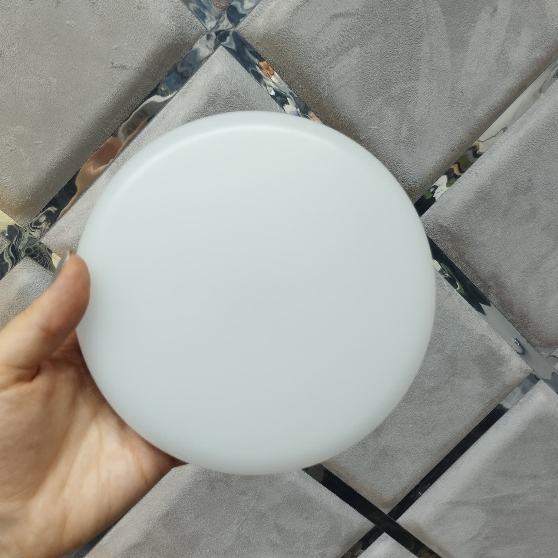 چراغ کمپینگ خورشیدی مدل RR-28 — تصویر ۳