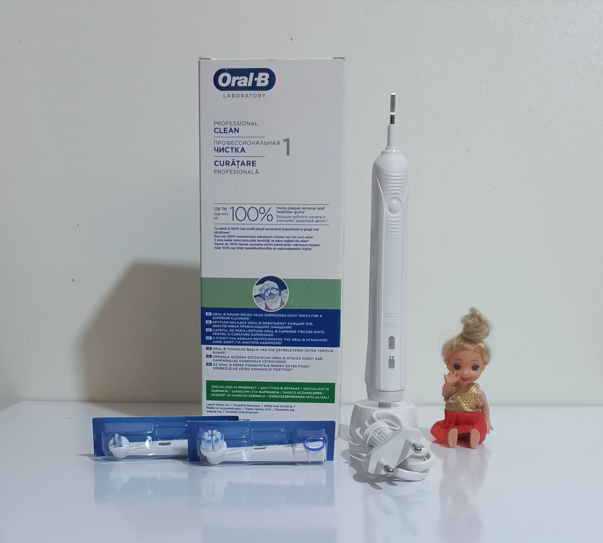 مسواک برقی اورال بی مدل Pro 1 Professional Clean — تصویر ۴