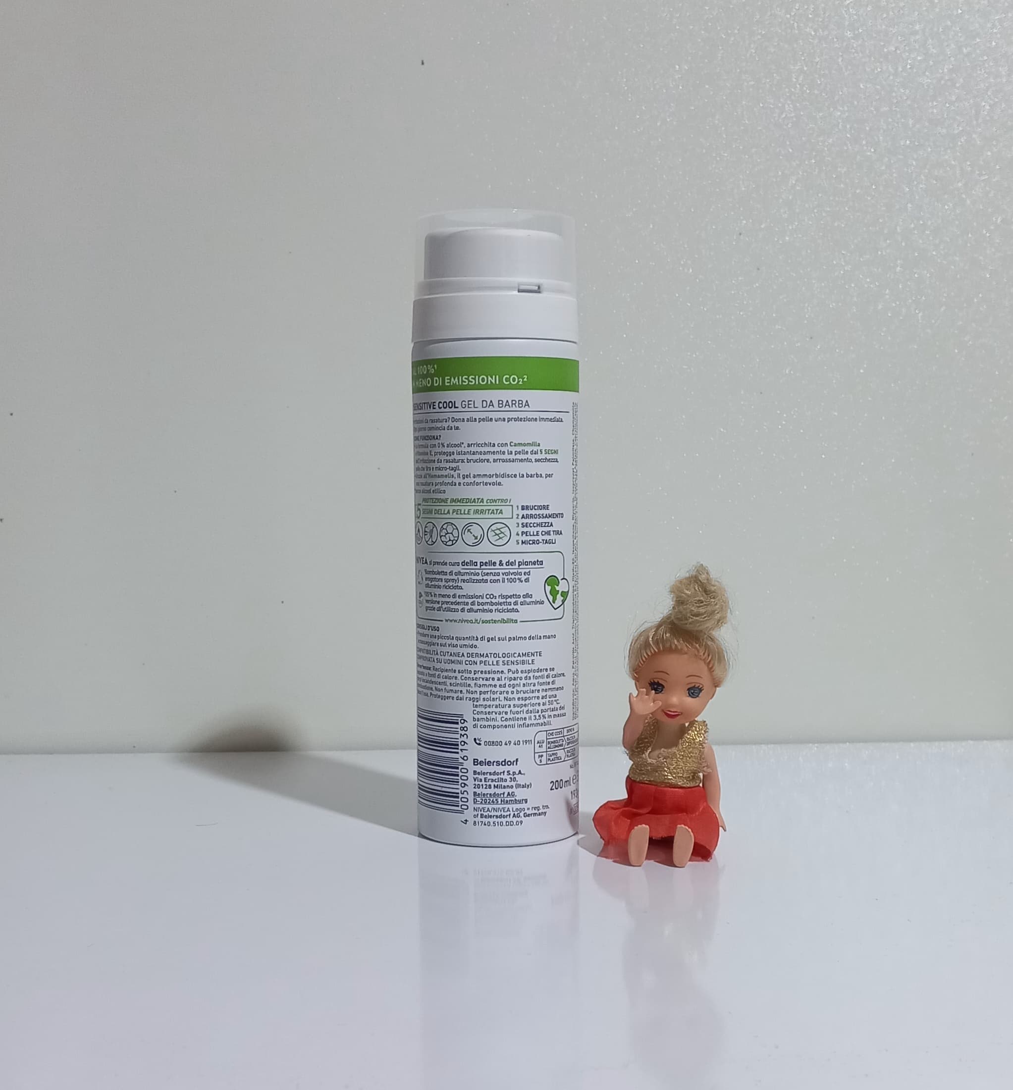 ژل اصلاح مردانه نیوا من مدل sensitive — تصویر ۳
