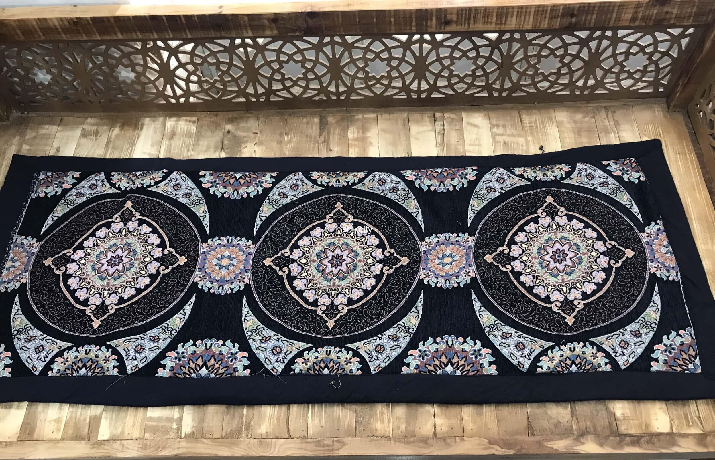 ست 5 تکه شاه نشین مخمل سرمه ای — تصویر ۴