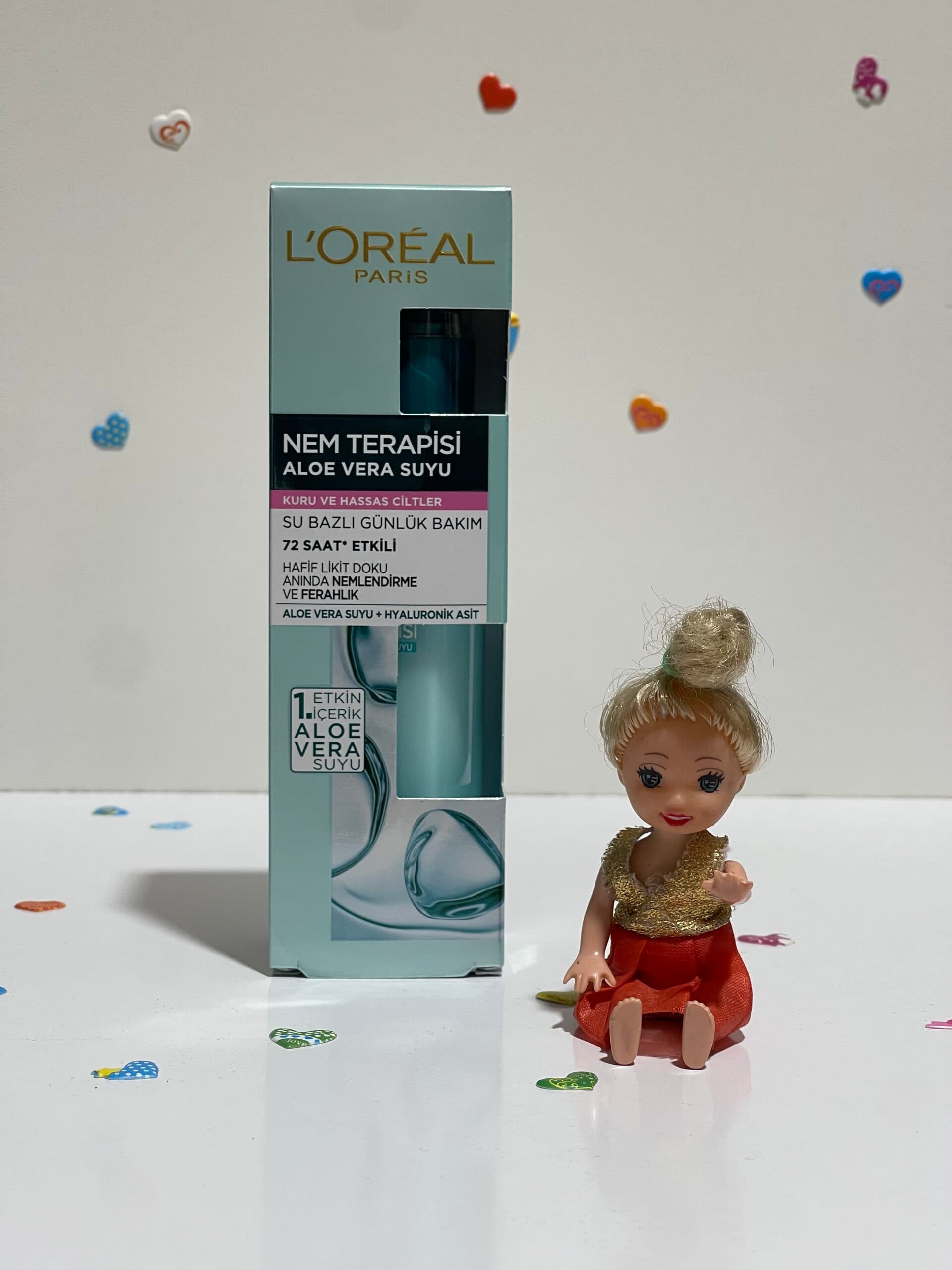 سرم آبرسان ۷۲ساعته لورال مخصوص پوستهای خشک وحساس ۷۰میل LOREAL