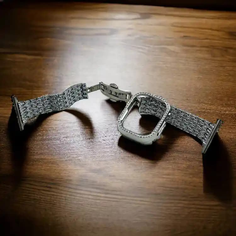 بند و کاور ساعت هوشمند iband مدل نگین دار مناسب برای سایز 49 اولترا — تصویر ۵
