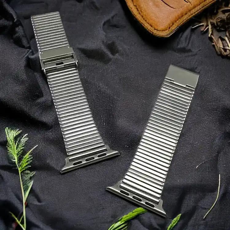 بند ساعت هوشمند iband مدل striped استیل مناسب برای سایز 42/44/45/49 — تصویر ۴