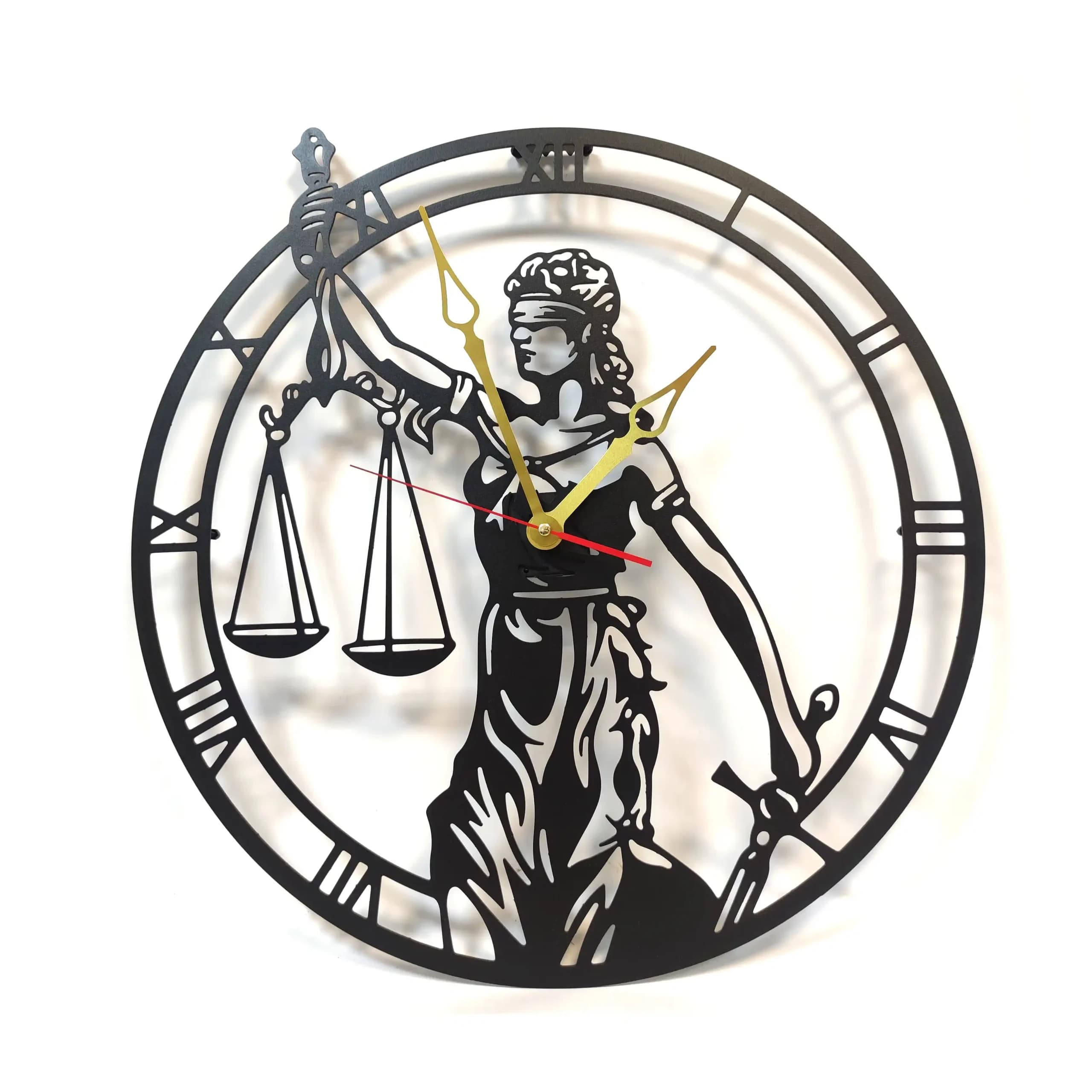 ساعت دیواری دکوراتیو بانوی عدالت