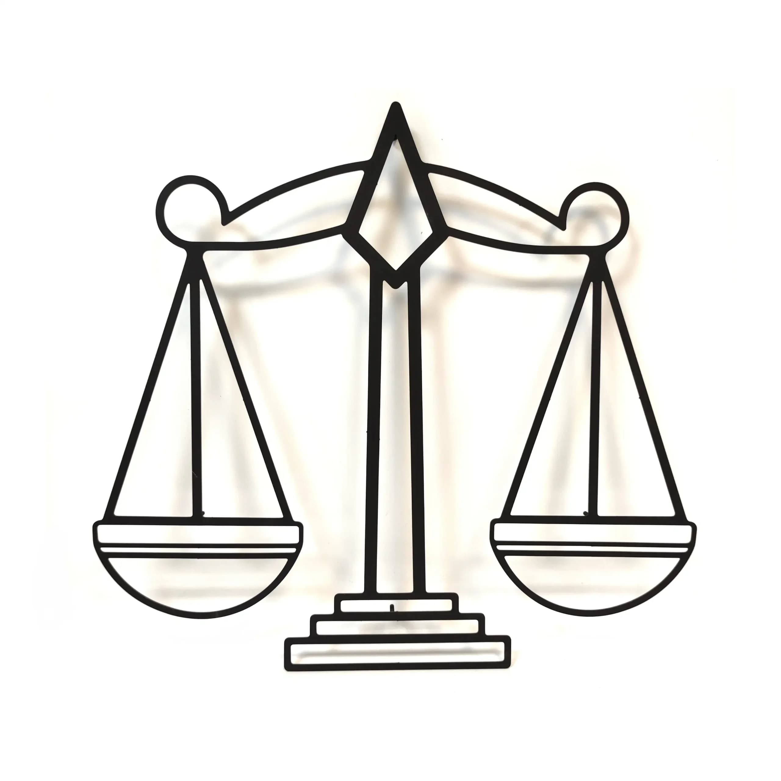 تابلو دکوراتیو ترازوی عدالت