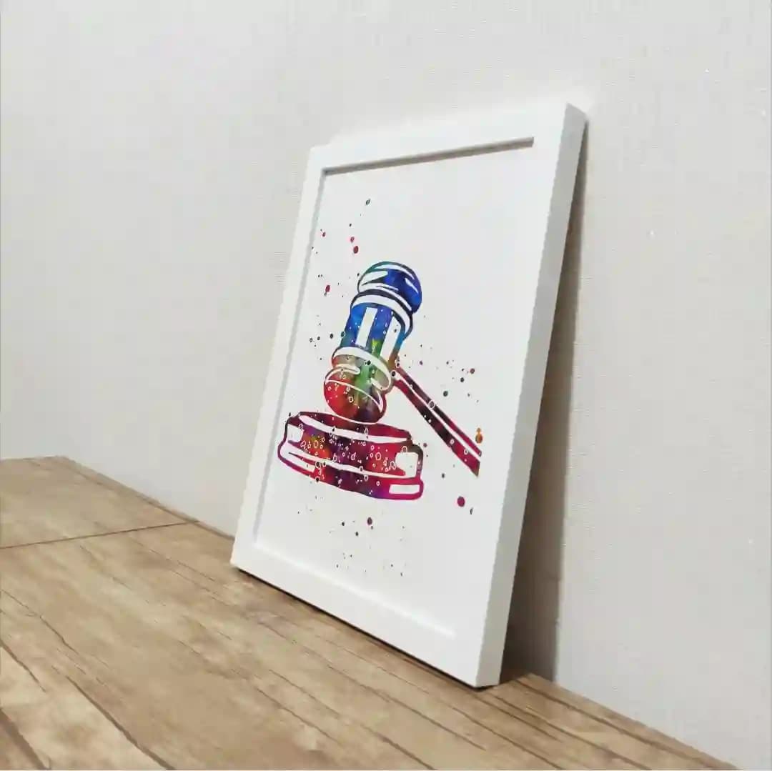تابلوی نقاشی چکش عدالت — تصویر ۳