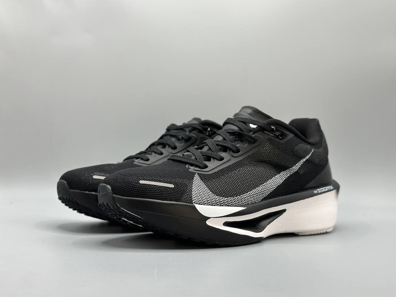 کتانی نایکی زوم فلای 6 مشکی سفید / Nike Zoom Fly 6 — تصویر ۵