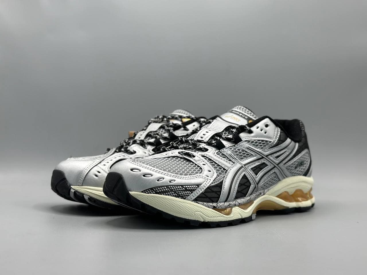 کتانی اسیکس نیمباس 10.1 / Asics Nimbus 10.1 — تصویر ۳