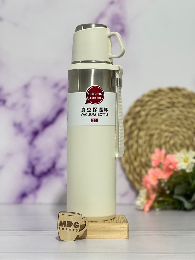 فلاسک VACUUM BOTTLE فنجون دار بند پارچه ای 800 میل استیل 316 — تصویر ۳