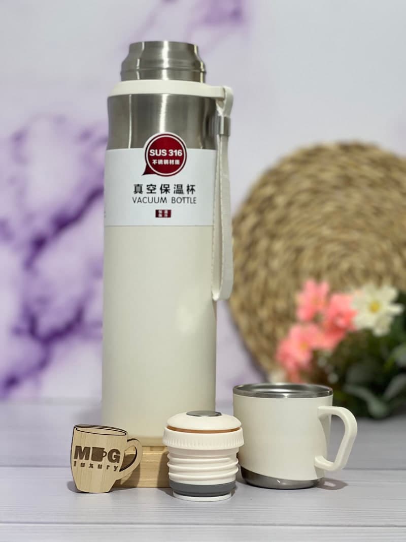 فلاسک VACUUM BOTTLE فنجون دار بند پارچه ای 800 میل استیل 316 — تصویر ۴