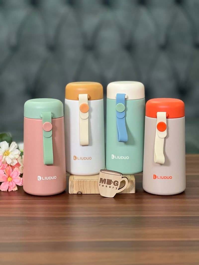 فلاسک LIUDUO بند سیلیکونی 270 میل استیل 304