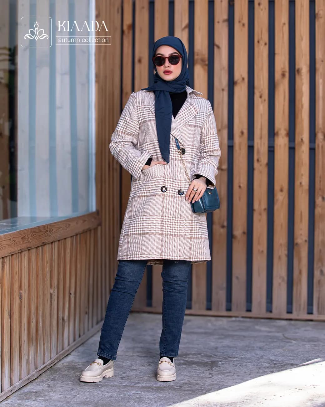 پالتو زنانه باران — تصویر ۴