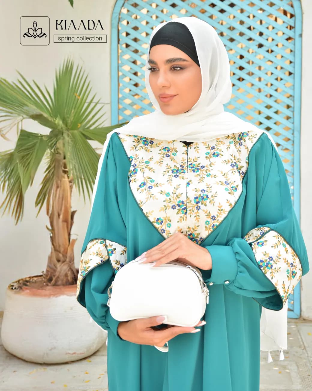 مانتو عبایی زنانه مدل شکوفه — تصویر ۵