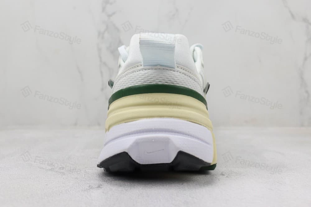 نایک وی تو کی ران “وایت گرین” — تصویر ۷