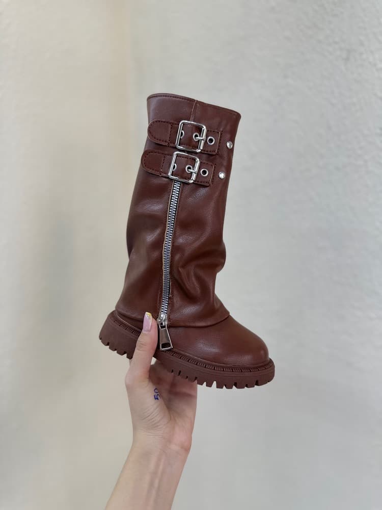 بوت ساق بلند چرم دو سگک کد Q33 — تصویر ۴