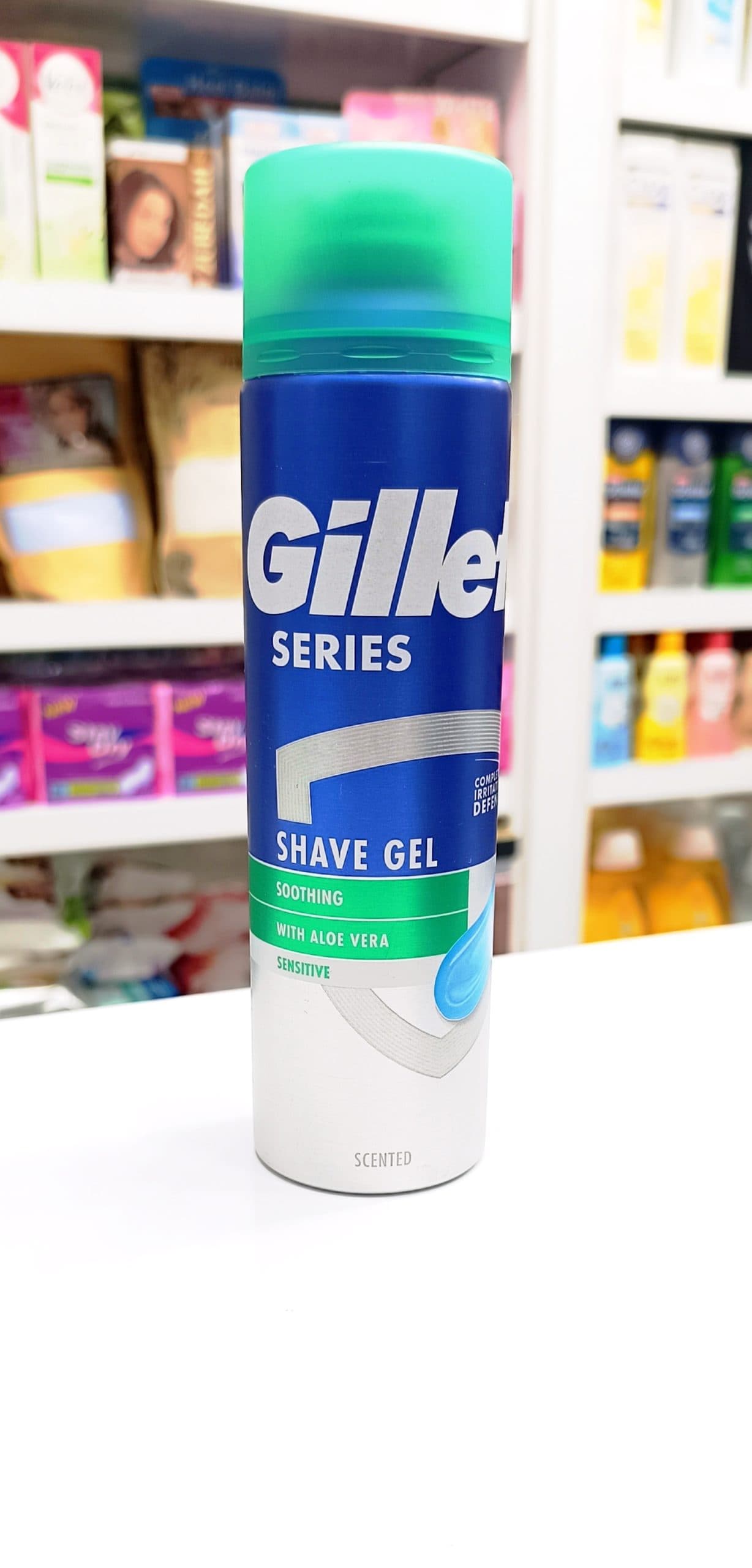 ژل مرطوب‌کننده اصلاح صورت ژیلت Shave Gel Moisturizing Gillette