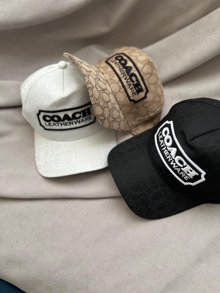کلاه طرح دار coach