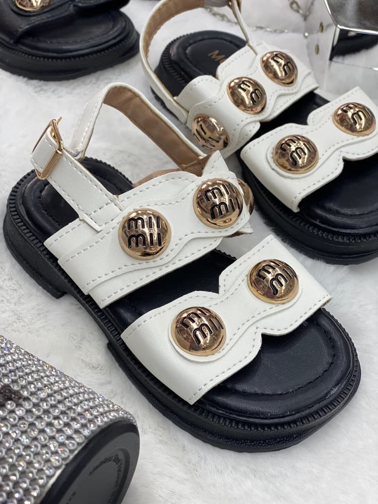 صندل سگک miu miu — تصویر ۳