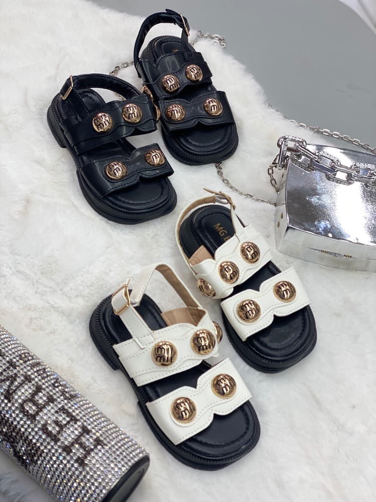 صندل سگک miu miu — تصویر ۴