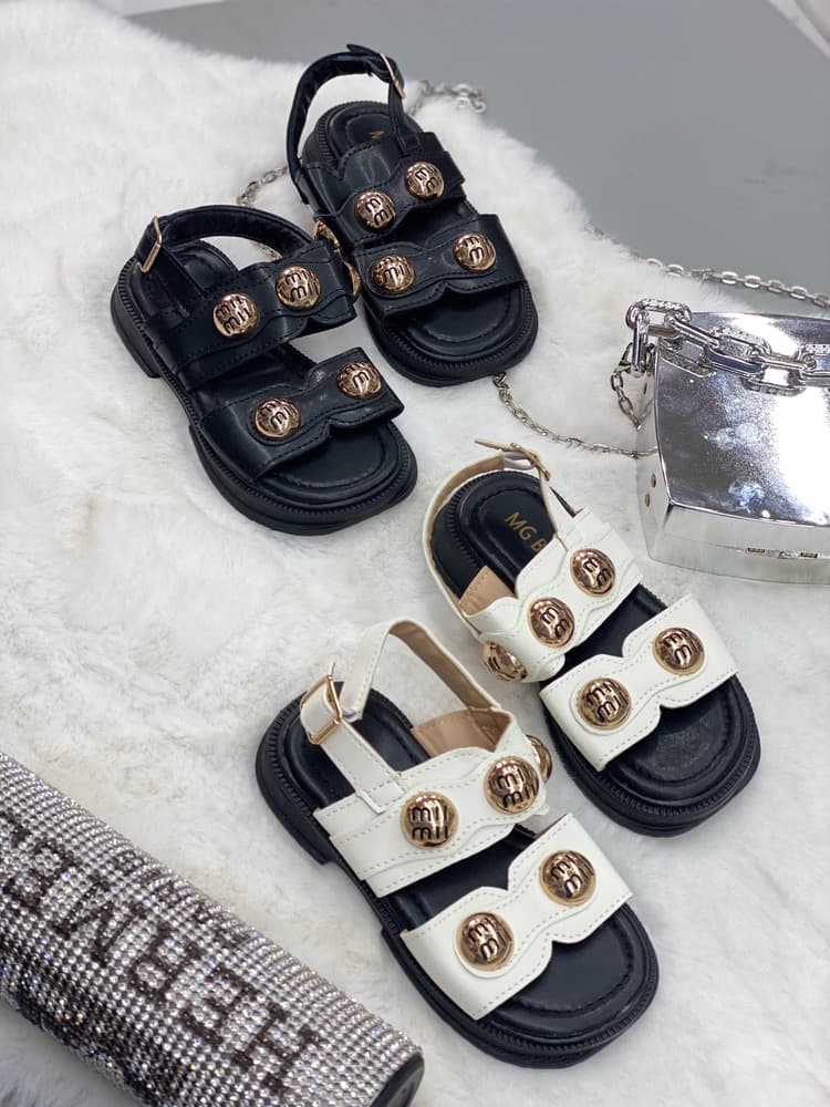 صندل سگک miu miu