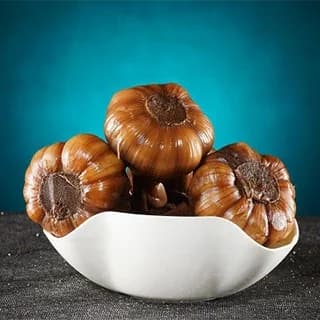 سیر ترشی 5 ساله خانگی با سرکه طبیعی