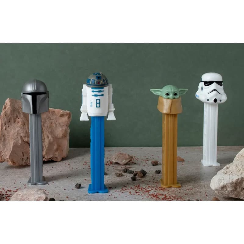آبنبات خشابی The Mandalorian مدل Mando برند PEZ — تصویر ۴