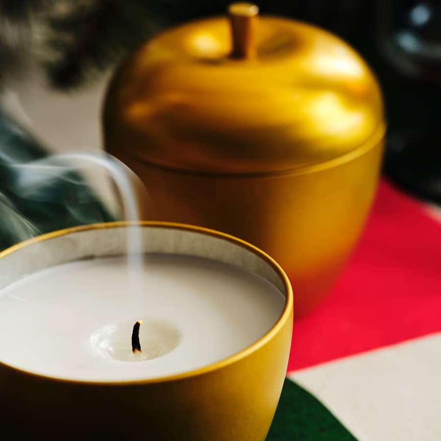شمع معطر طلایی ایکیا VINTERFINT — تصویر ۵