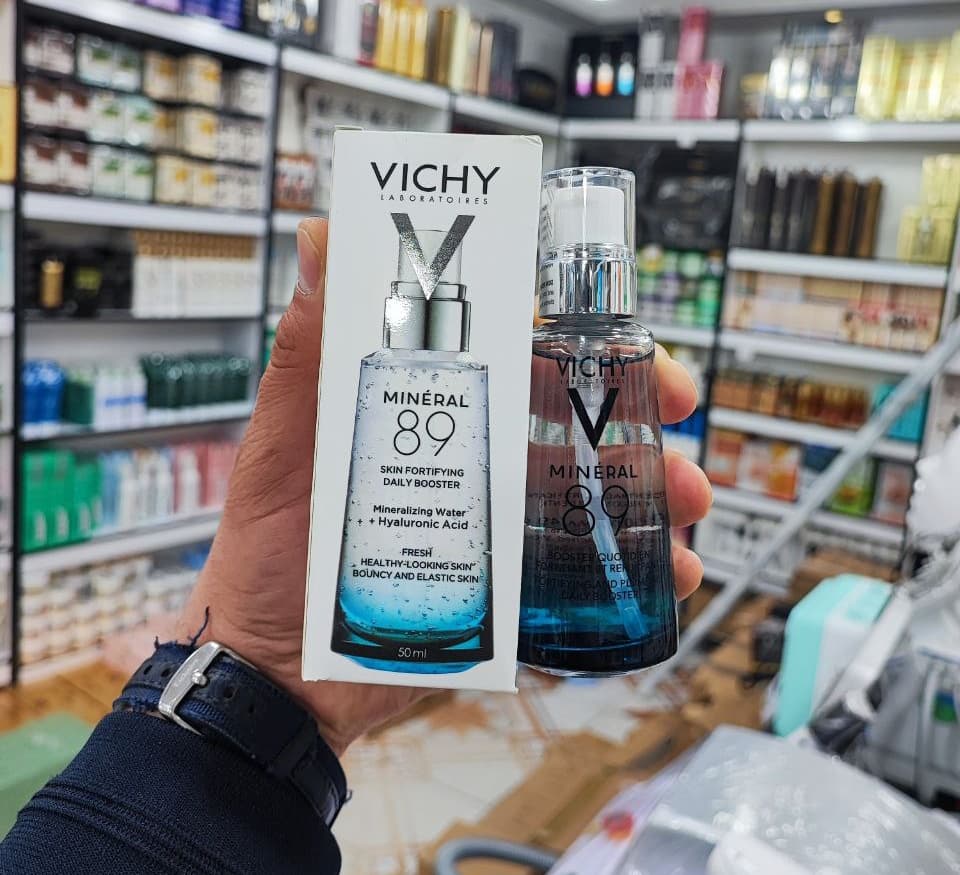 سرم آبرسان و تقویت کننده پوست مینرال 89 ویشی VICHY حجم 50 میلی لیتر (اصلی)