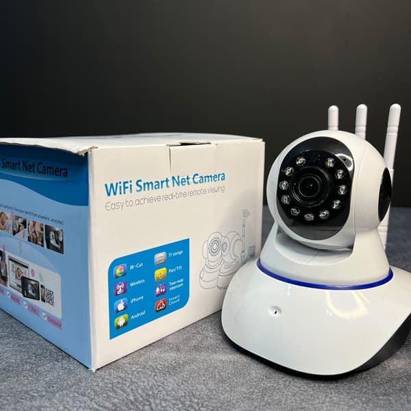 دوربین مداربسته و بی بی کم سه آنتن پرو v380 — تصویر ۲