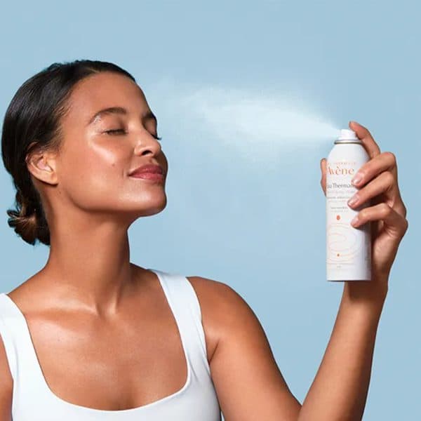 اسپری آب معدنی طراوت بخش و تسکین دهنده اون Avene حجم 300 میلی لیتر — تصویر ۴