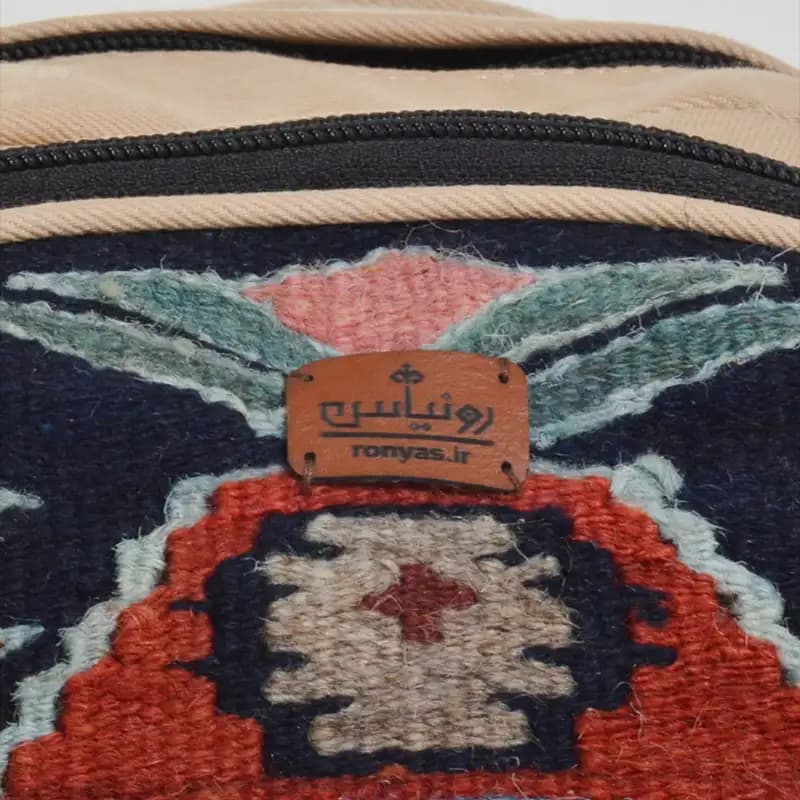 کوله پشتی گلیمی رونیاس کد BK41 — تصویر ۳