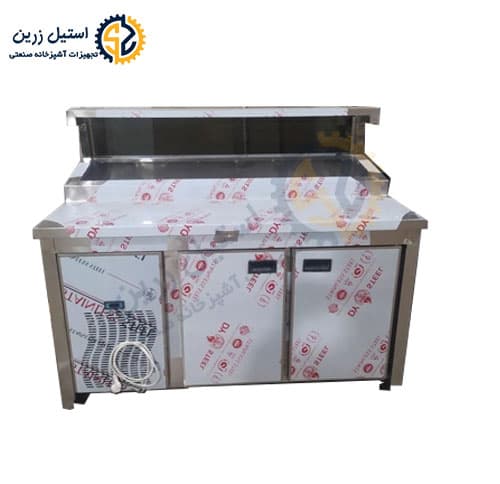تاپینگ پیتزا زیر یخچال — تصویر ۲