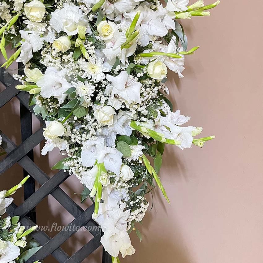 تاج گل رز و گلایل کد 65 — تصویر ۲