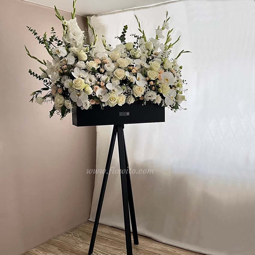 استند گل پایه دار کد 62 — تصویر ۳