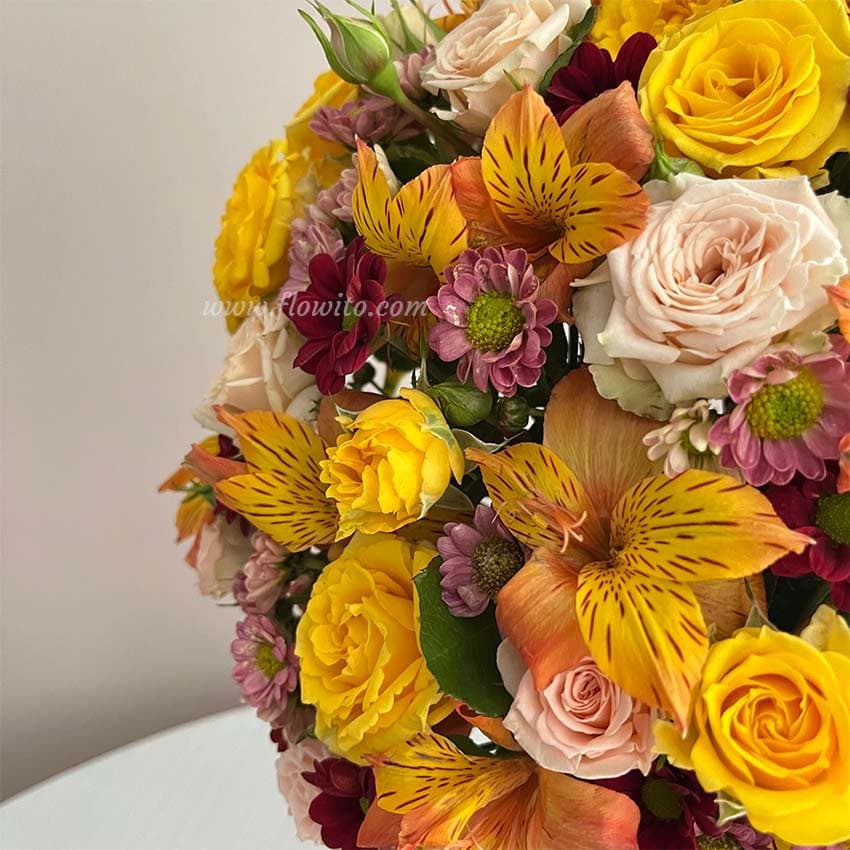 باکس گل شیشه ای تبریک کد 246 — تصویر ۴