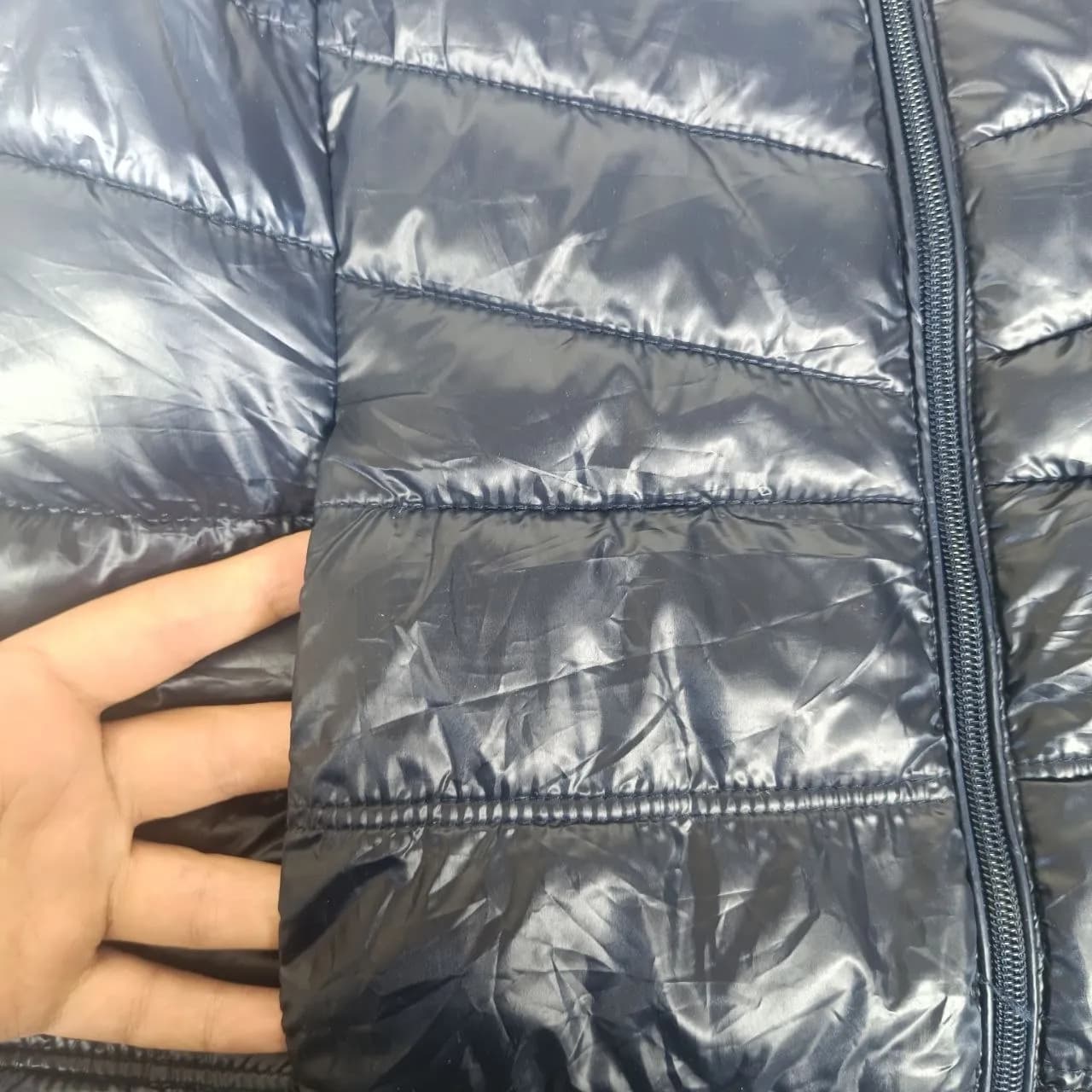 پافر لایت زنانه برند اسمارا کد W0223 — تصویر ۵