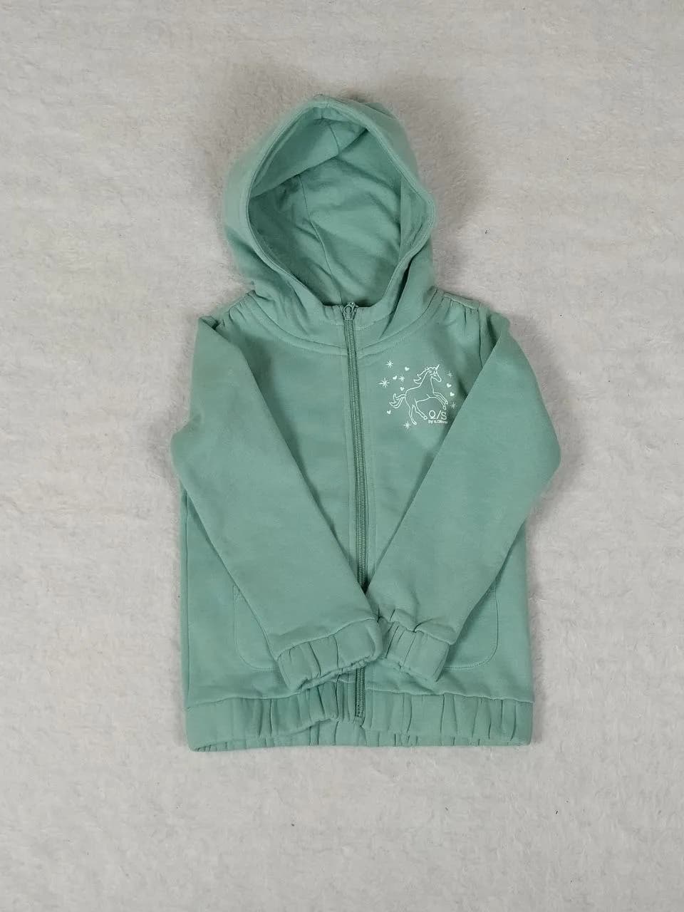 سویشرت توکرکی بچگانه برند اس اولیور کد K0213 — تصویر ۲