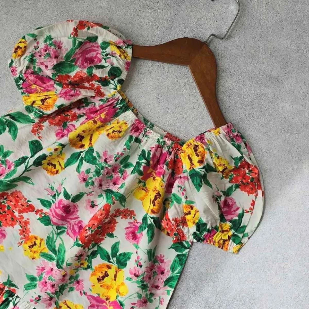 پیراهن گل های بهاری