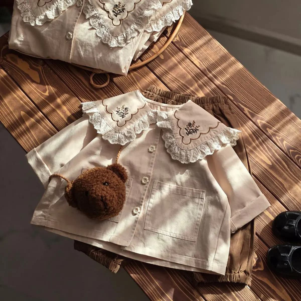 بلوز یقه گلدوزی