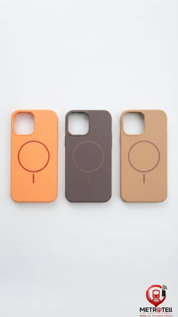 کاور سیلیکونی پاک کنی مگسیف دار مناسب برای گوشی آیفون 13پرومکس IPHONE