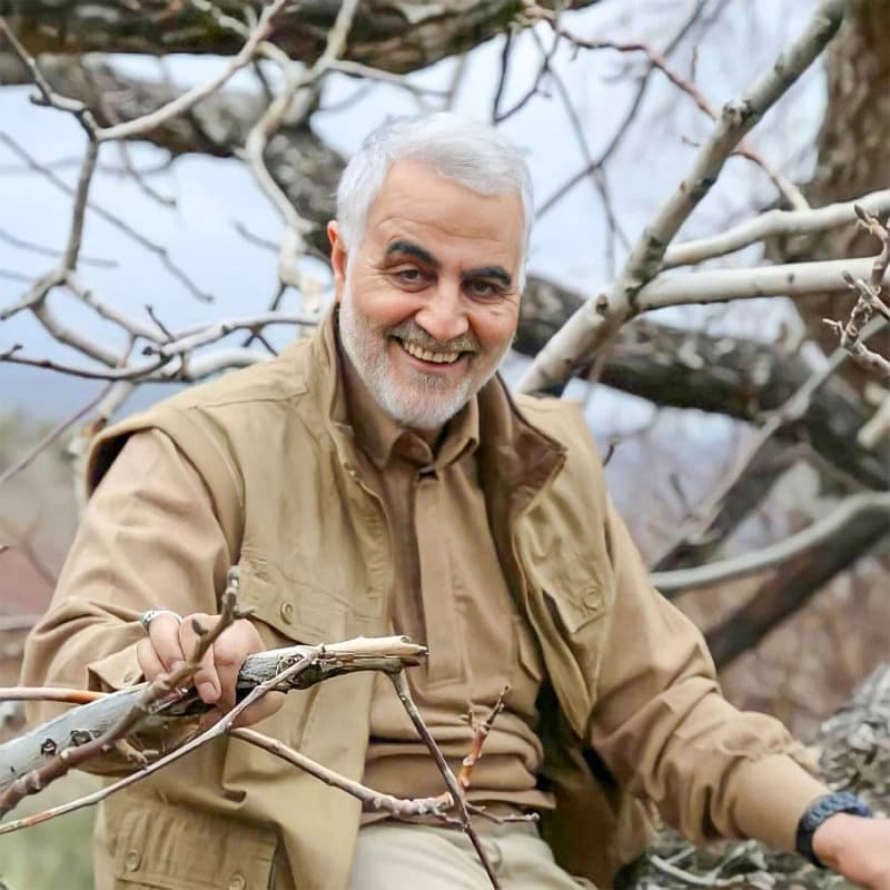 تابلو شاسی مدل سردار شهید حاج قاسم سلیمانی کد 02 — تصویر ۲