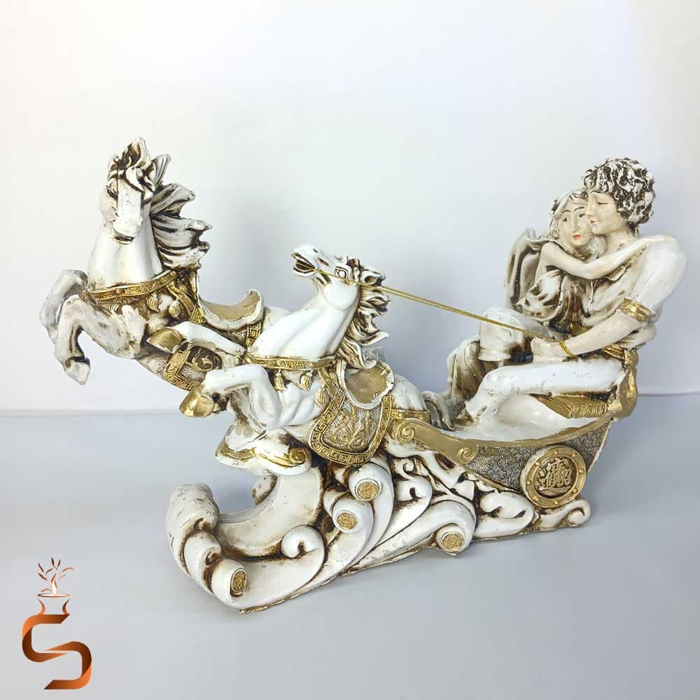 مجسمه دکوری کالسکه سفید بزرگ دو اسب — تصویر ۲