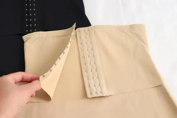 شورت گنی لیزری جلو قزن‌دار کد30027 — تصویر ۳